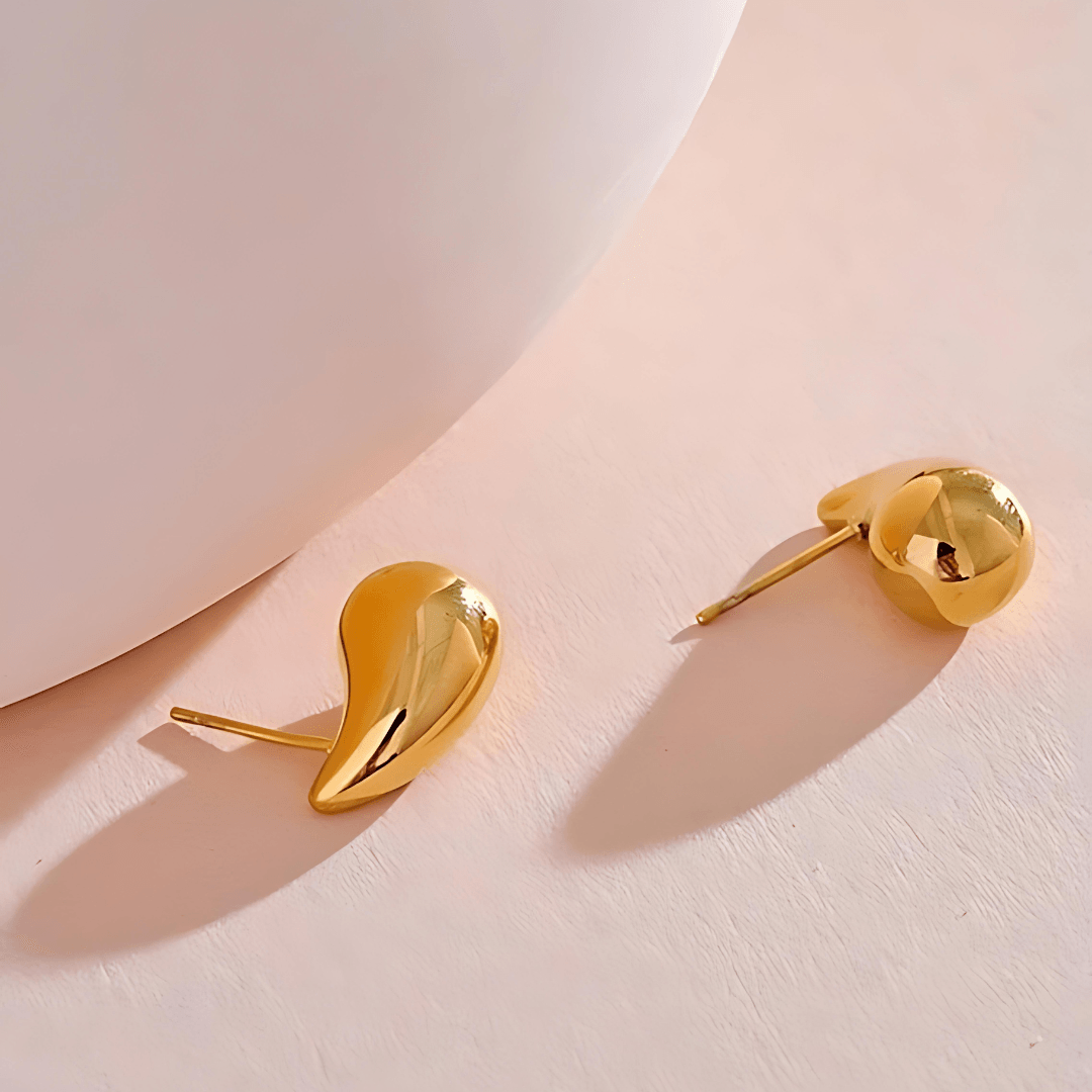 Brinco Gota Banhado a Ouro 18K | Pequeno
