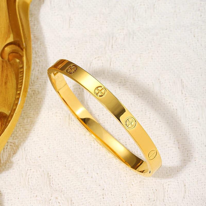 Bracelete Louise Banhado a Ouro 18K