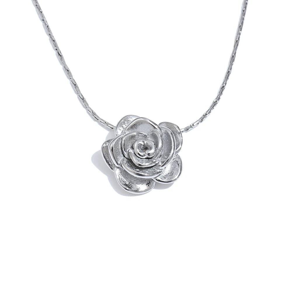 Colar Flower Banhado a Prata 925