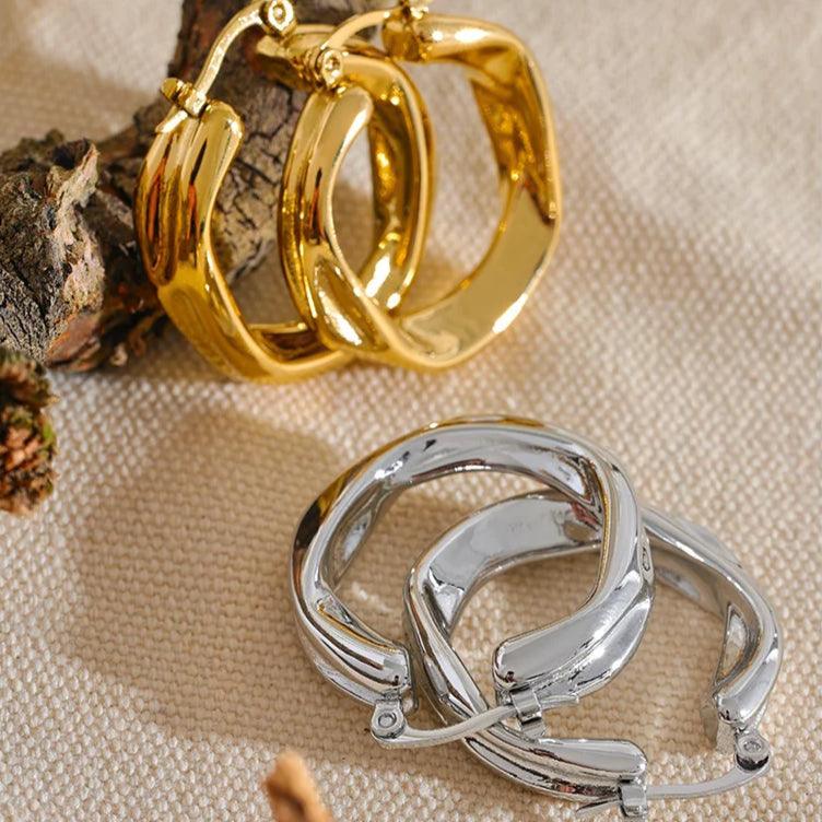 Brincos de Argola Hoop Banhado a Ouro 18K