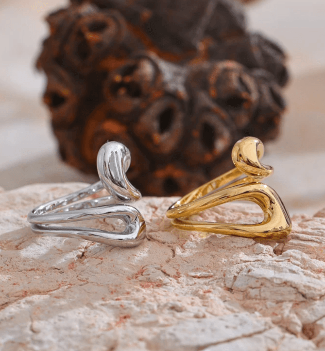Anel Enlace Banhado a Ouro 18K