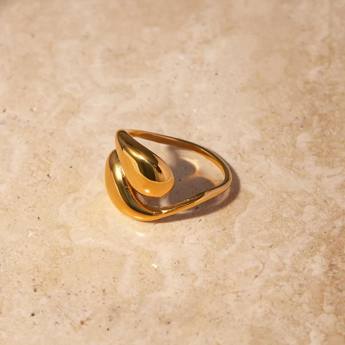 Anel Gota Banhado a Ouro 18K