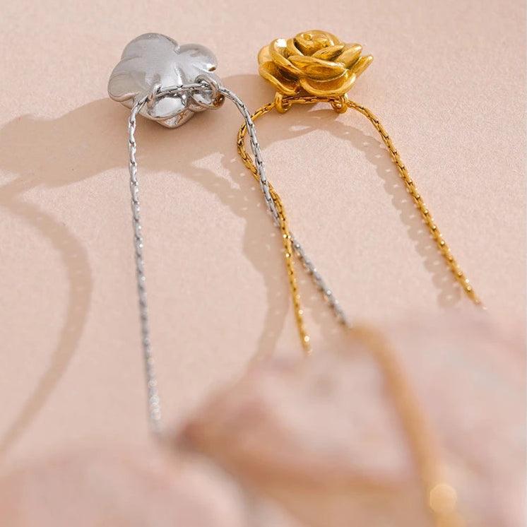 Colar Flower Banhado a Prata 925