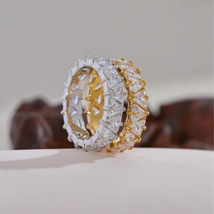 Anel Mercury com Pedras Banhado a Ouro 18K