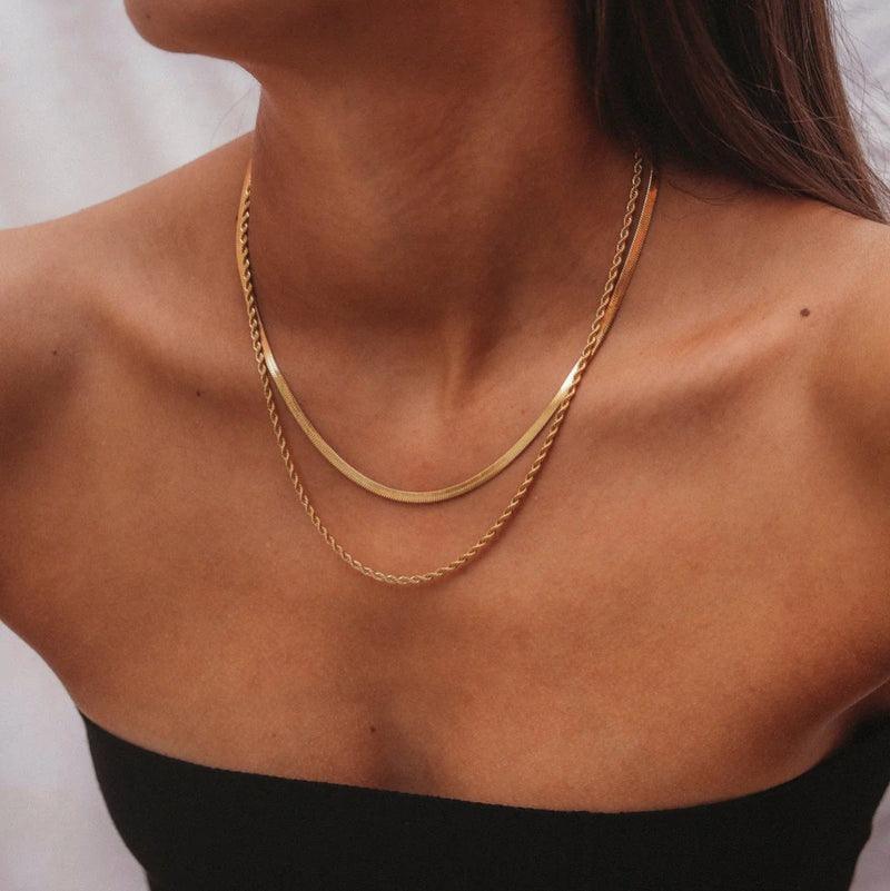 Colar Duplo Doppia Luce Banhado a Ouro 18K
