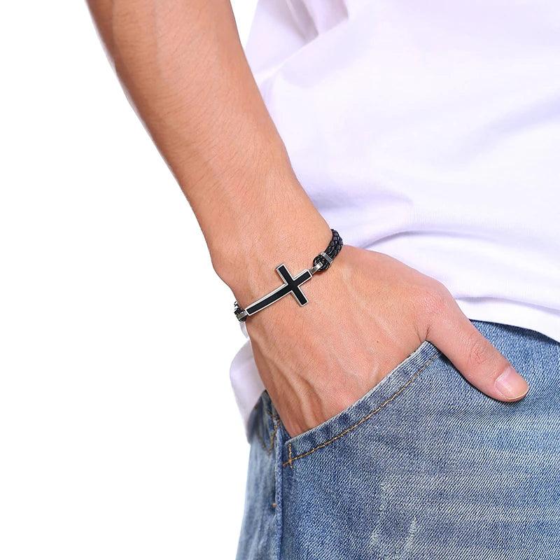 Pulseira Masculina de Couro com Cruz Minimalista em Aço Inoxidável - Prayer with Faith - Armadara