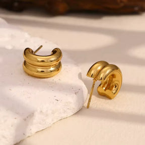 Brinco Mary Banhado a Ouro 18K